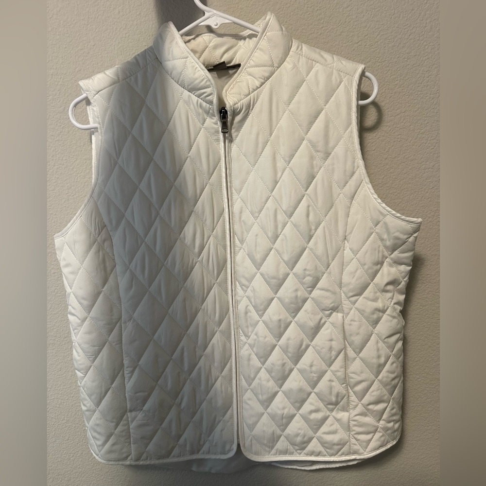 Women's Quilted Mock-Neck Vest
